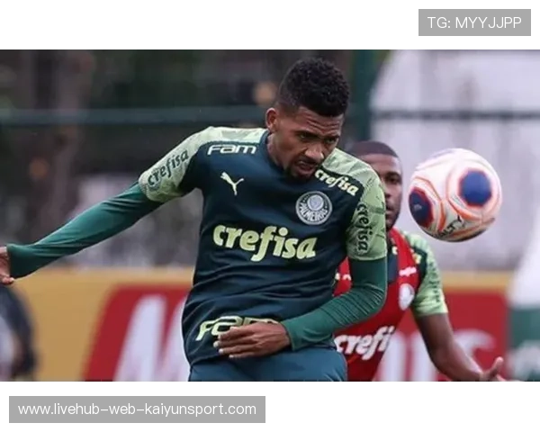 邓弗里斯2500万欧元违约金生效，英超多队保持关注